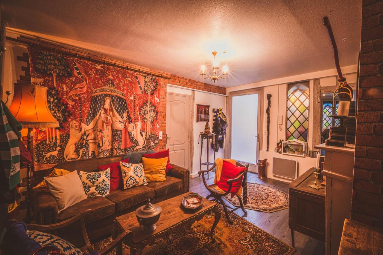 Repaire Du Sorcier Un Apartement Magique 特鲁瓦 外观 照片